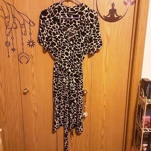 Black and Tan Wrap Dress with tie.